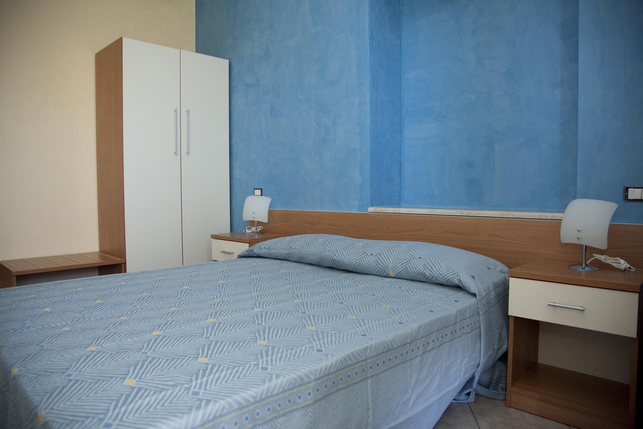 Il Portico Dei Normanni Bed & Breakfast Бутера Екстериор снимка